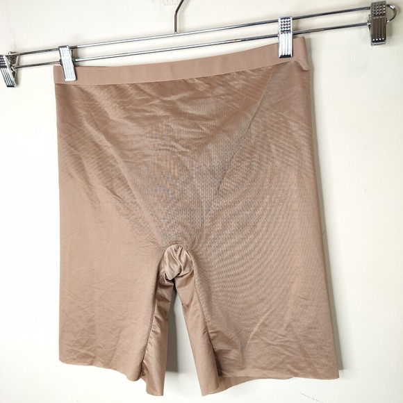 Spanx Invisible Mid-Thigh Shorts High Waist Thinstincts Smoothing - Picture 5 of 10